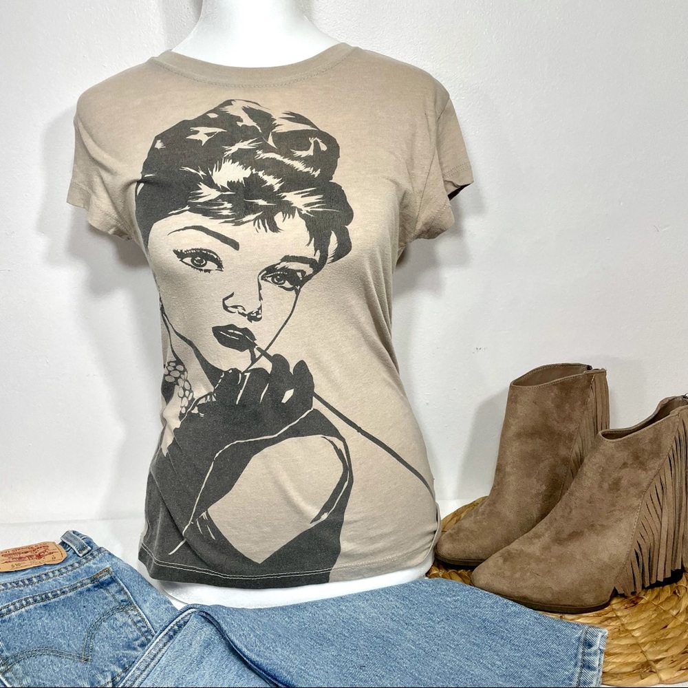 A.V.E. L.A. INC. Audrey Hepburn Shirt